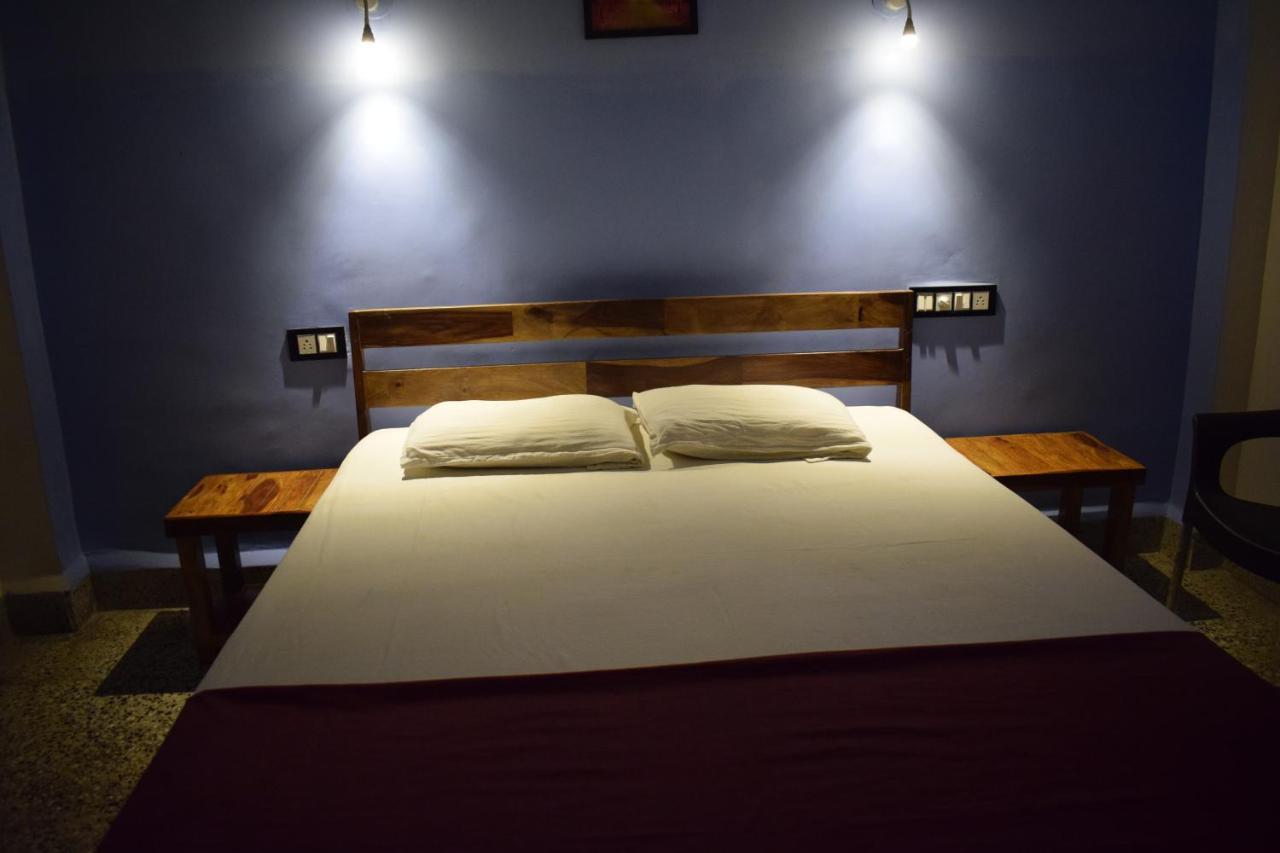 SanRit Hotel GOA Buitenkant foto