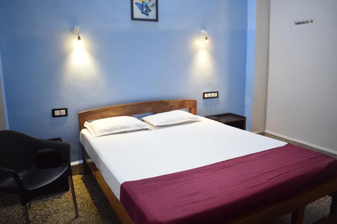 SanRit Hotel GOA Buitenkant foto